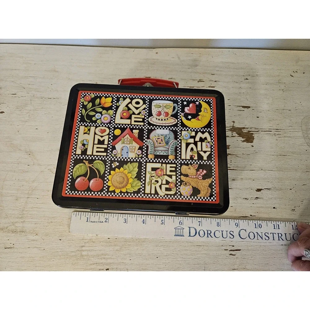 Mary Englebreit Vintage Lunch Box Love Home Family Friends Discontinued Metal - Picture 7 of 8